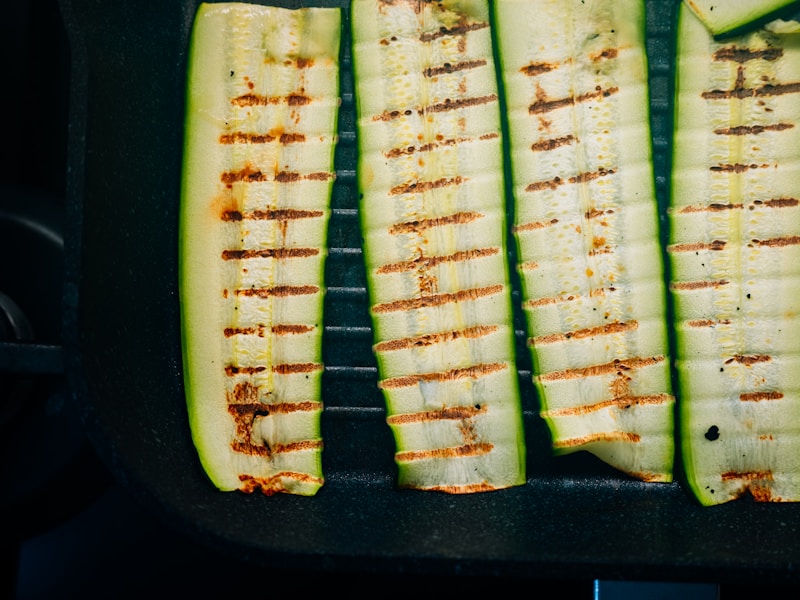 Mix de vinete și dovlecel pane